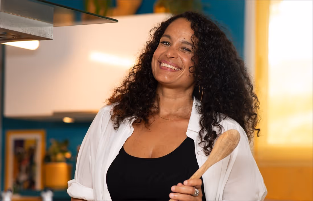 Sur le plateau d'À table avec Kopa, en cuisine